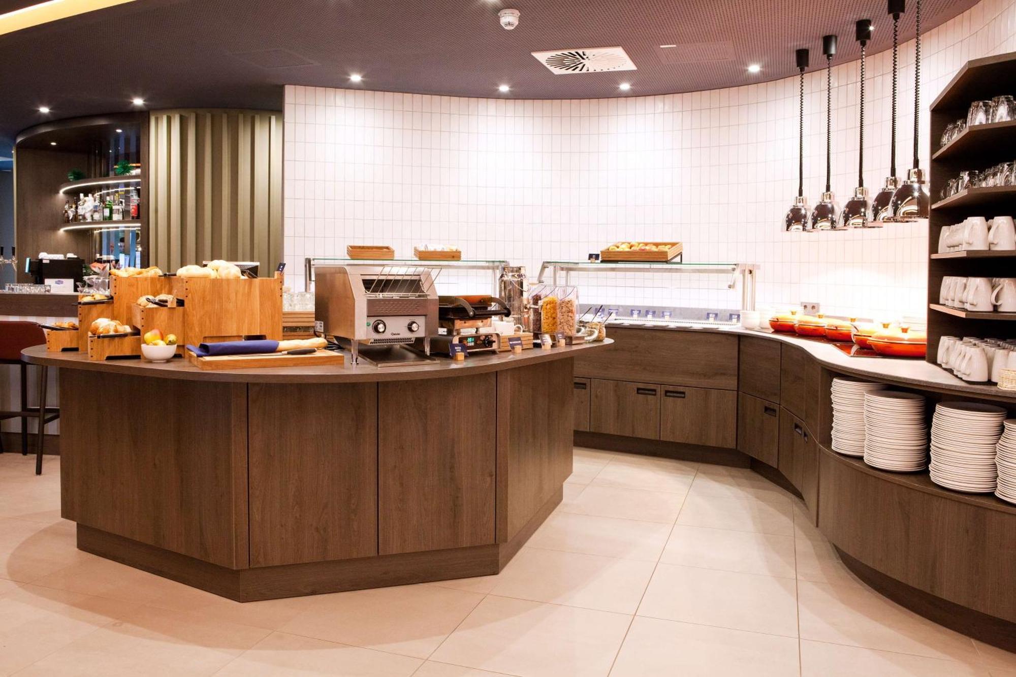 فندق Hampton By Hilton ريغنسبورغ المظهر الخارجي الصورة